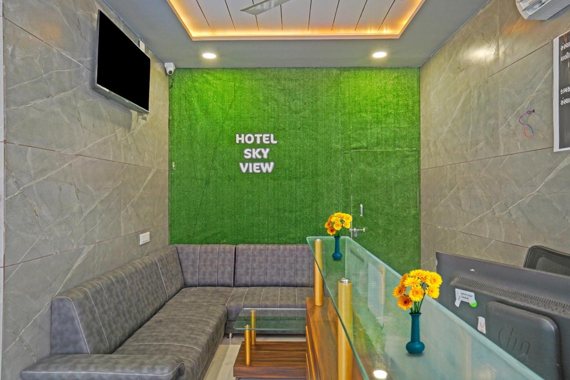 Hotel O Sky View Сурат Экстерьер фото