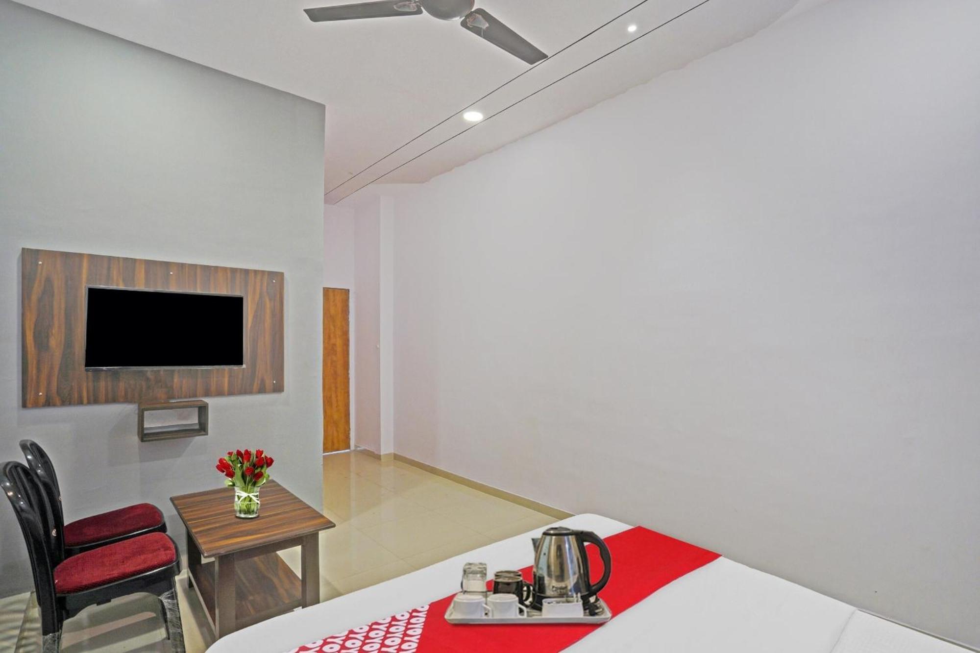 Hotel O Sky View Сурат Экстерьер фото